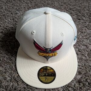 Charlotte Hornets NBA New Era Khaki Autumn 59Fifty Fitted Hat 7 1/2 NEW